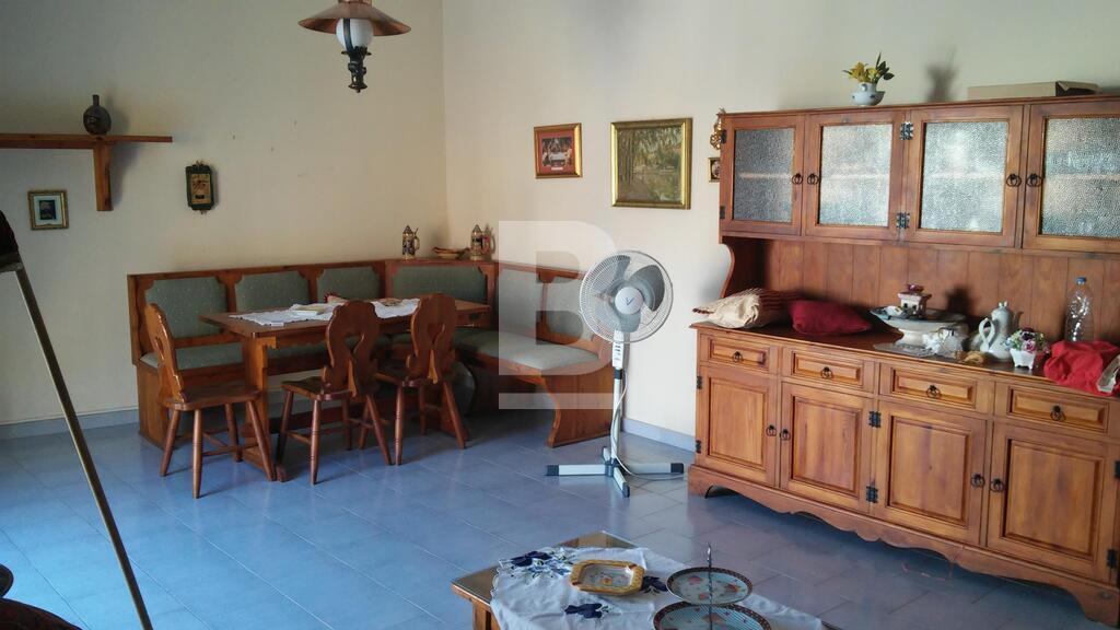 Нерухомість у Swieqi