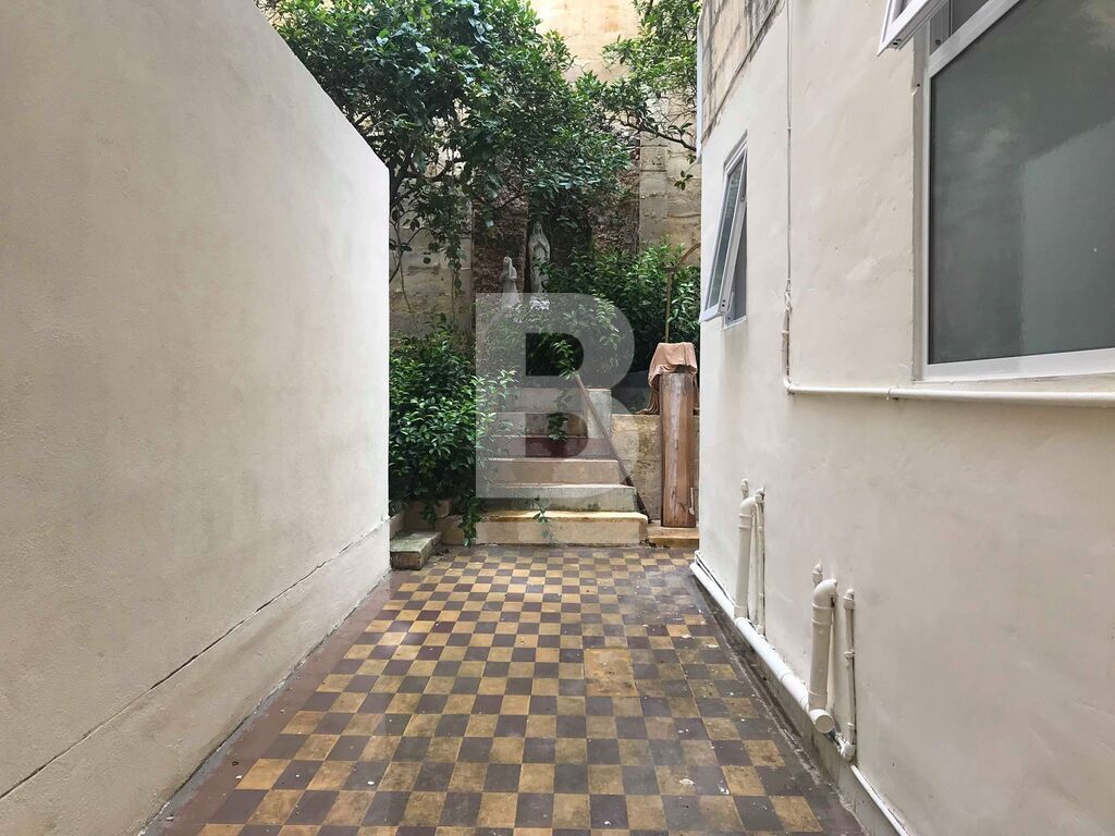 Property at Gżira