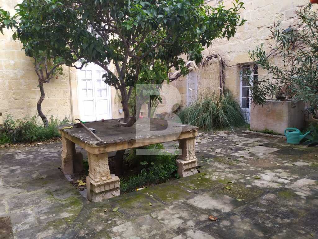 Propiedad en Lija