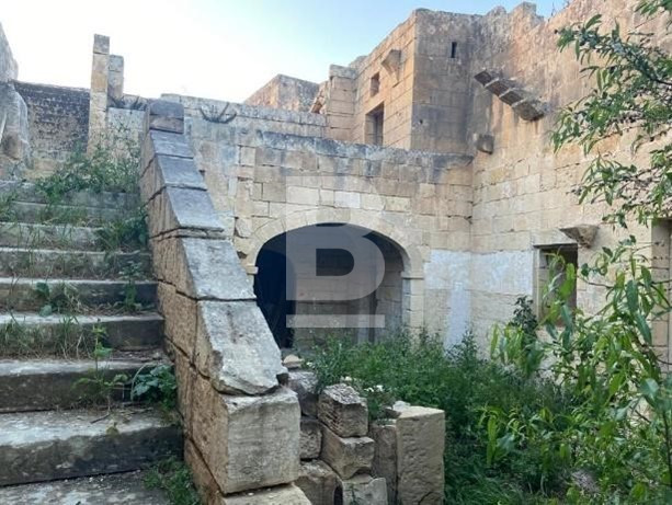 Property at Żebbuġ